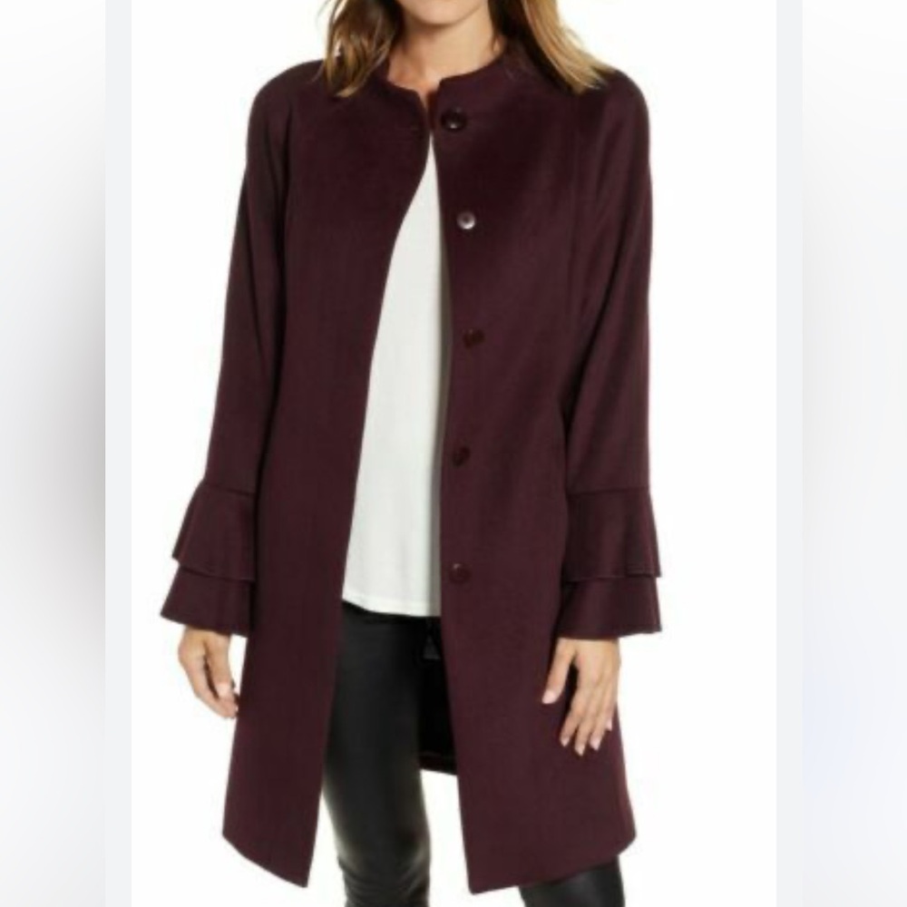 Trina Turk Peacoat Size 6 Wool Blend Burgundy Button Down
